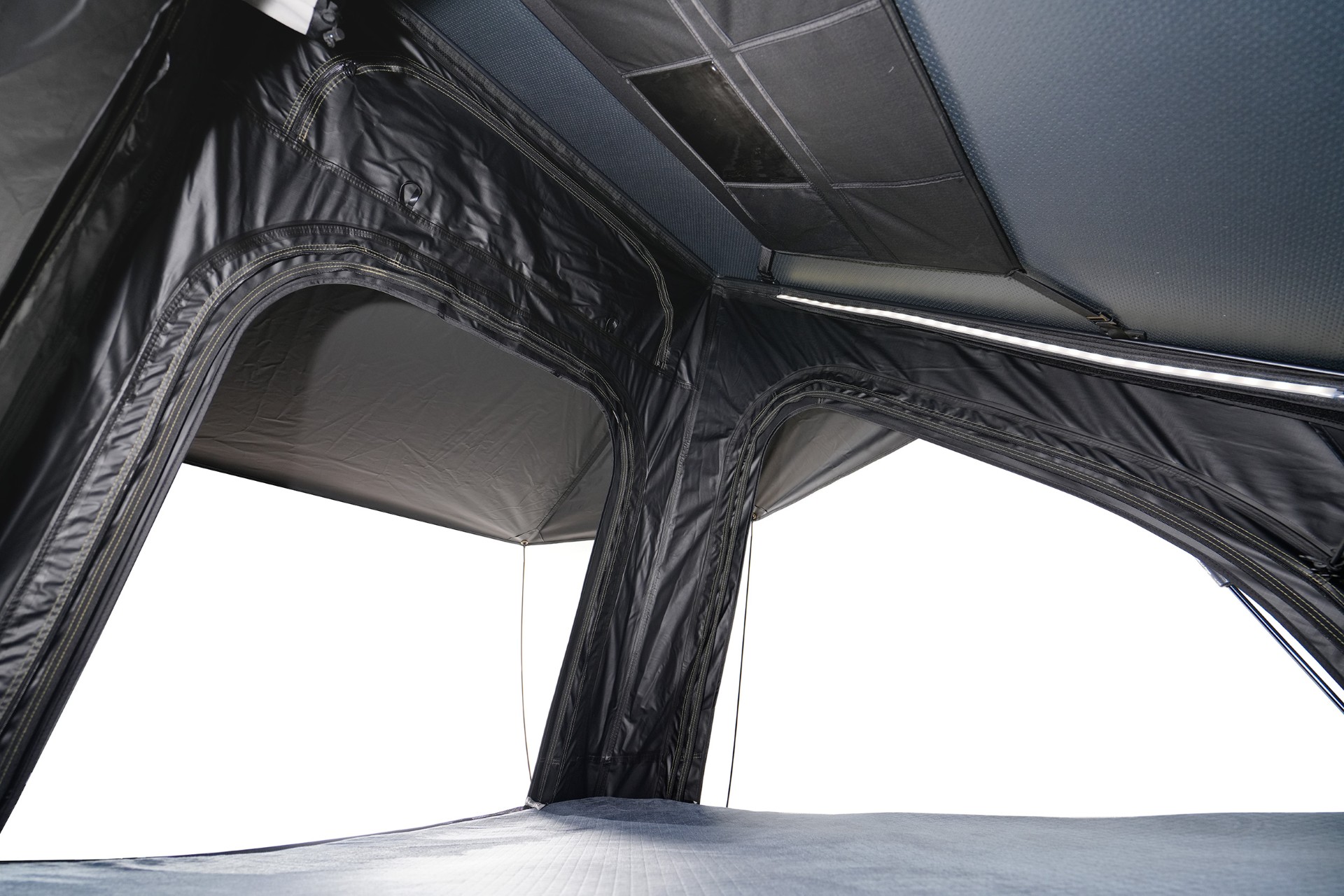 UppTäcka S Hardcover Dachzelt - Black Diamond UppTäcka S Hardcover Dachzelt - Black Diamond