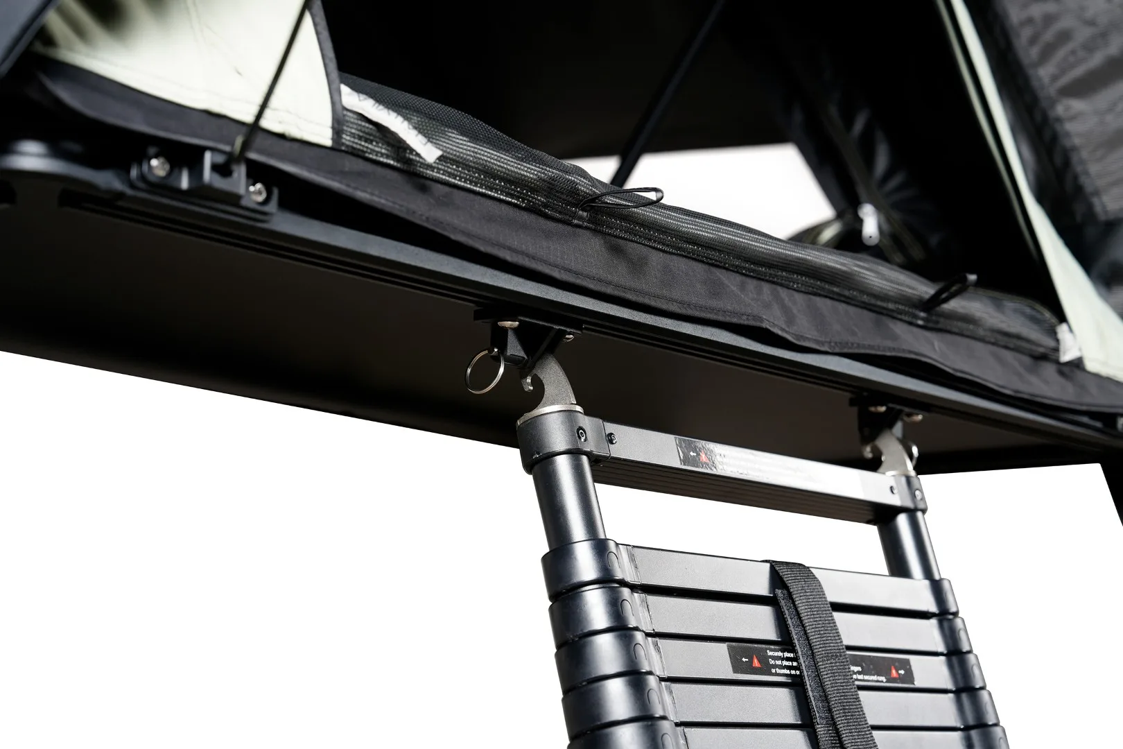 Leiteranschluss des Fjällvila UppVärme Dachzeltes