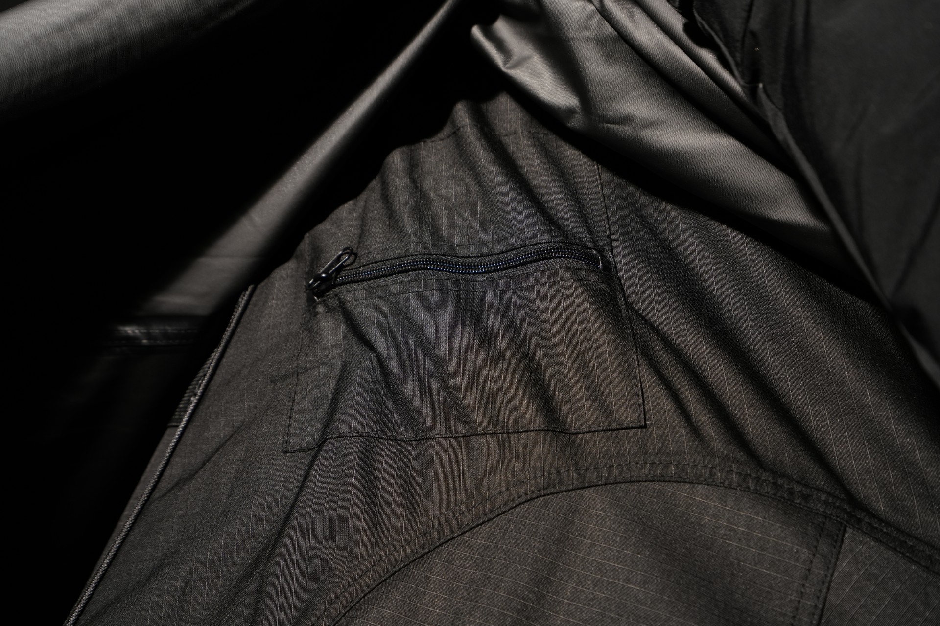 UppTäcka S Hardcover Dachzelt - Black Diamond UppTäcka S Hardcover Dachzelt - Black Diamond