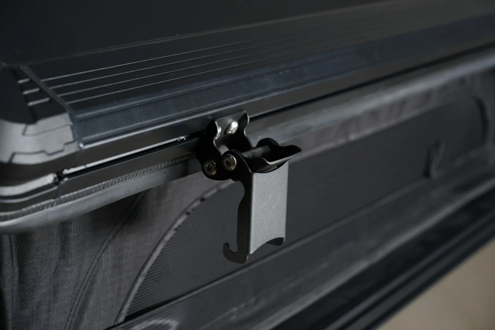 Fjällvila UppTäcka Hardcover Dachzelt - Black Diamond