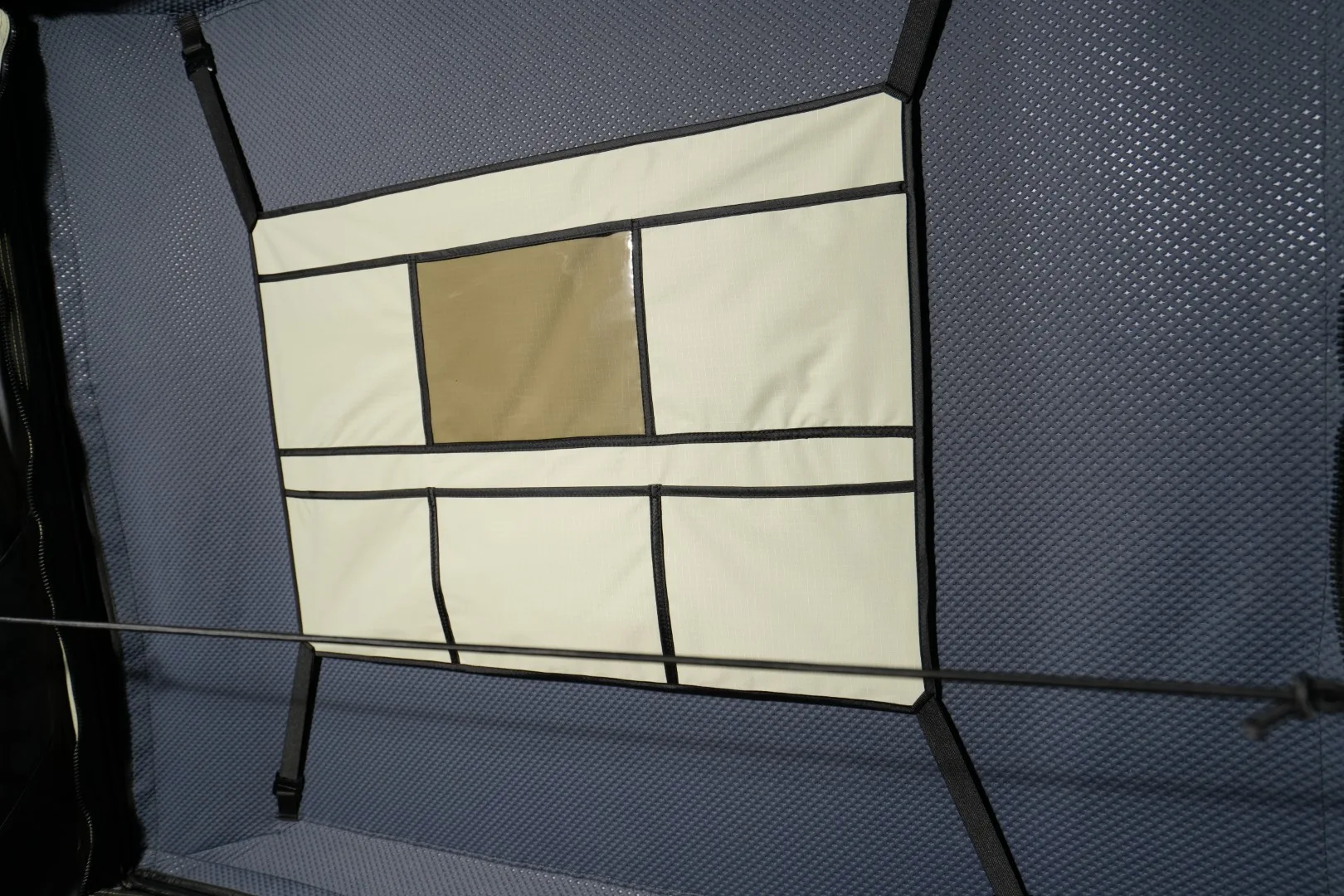 Fjällvila UppVärme Hybrid-Dachzelt - Cloud Dancer