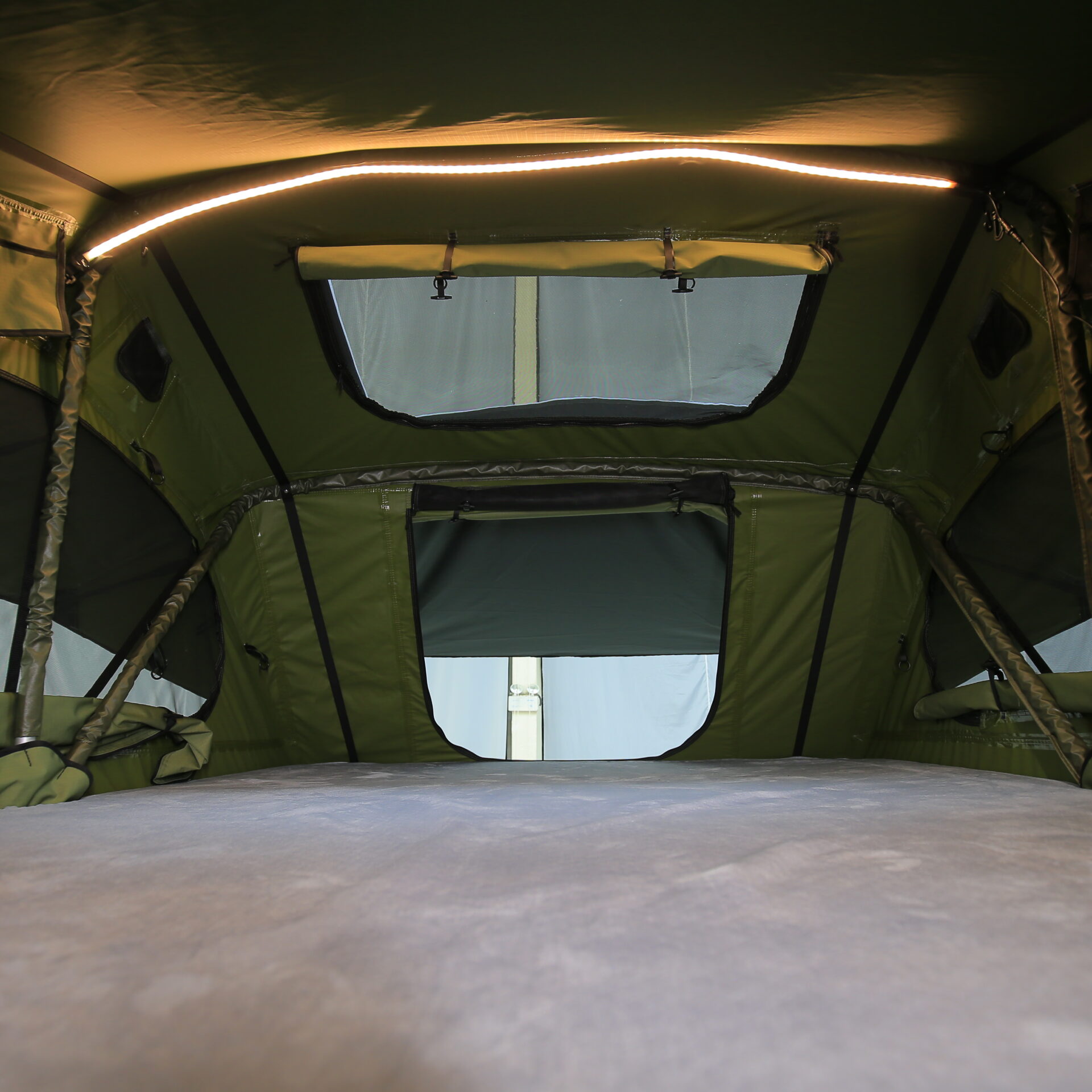 FjällVila UppLöv Dachzelt grün innen 4-persoons-daktent